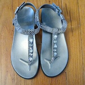 Stylish Gray Vionic Sandals with Rhinestone Accents, size 6M, only wore once.